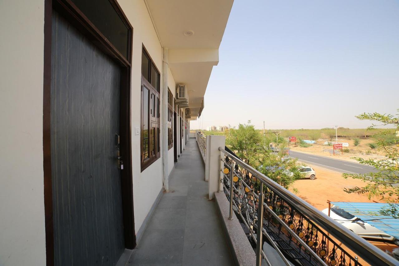 Oyo 37077 Hotel Rawat Ajmer Exterior photo